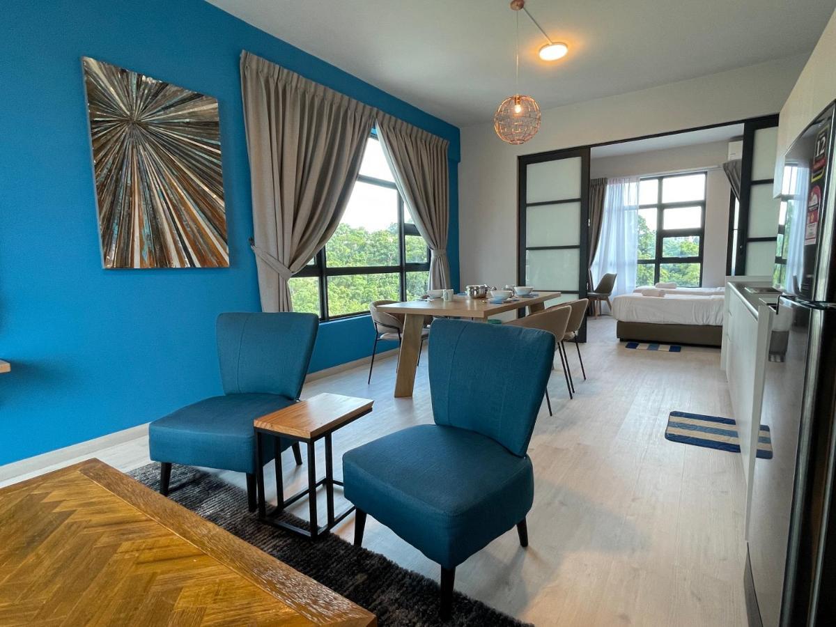 Seaview Luxury Condo Homestay 2Bed 2Bath Jesselton Quay By R2 Residence Кота-Кинабалу Экстерьер фото