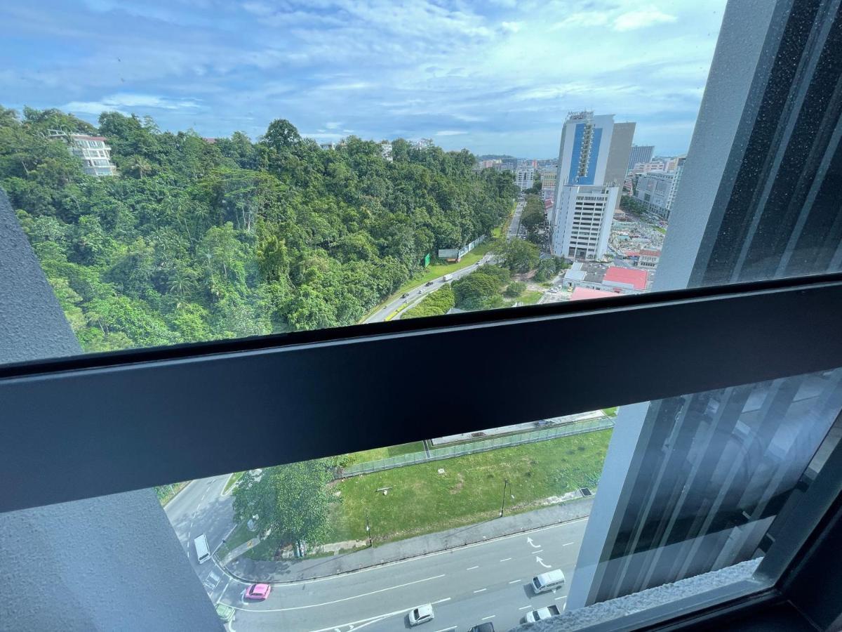 Seaview Luxury Condo Homestay 2Bed 2Bath Jesselton Quay By R2 Residence Кота-Кинабалу Экстерьер фото